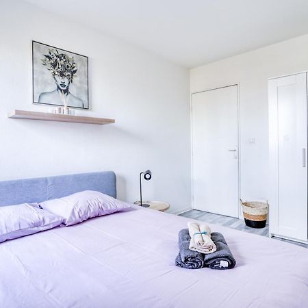 Le Warm Cocon - Spacieux T3 - 5 Personnes - Wifi Et Parking Rosny-sous-Bois Esterno foto