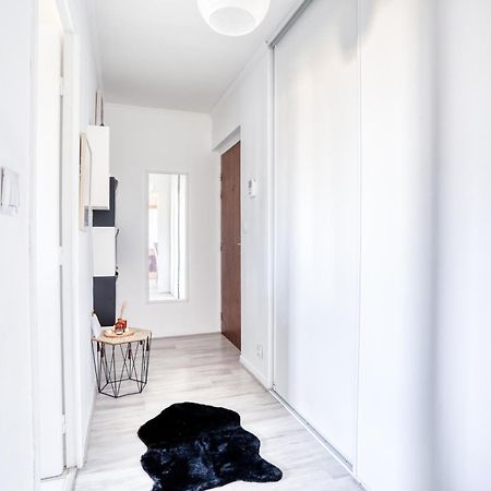 Le Warm Cocon - Spacieux T3 - 5 Personnes - Wifi Et Parking Rosny-sous-Bois Esterno foto