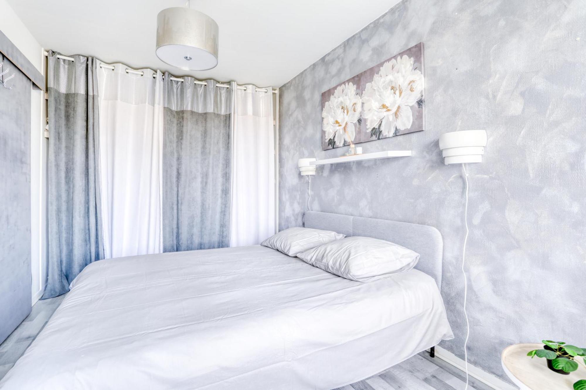 Le Warm Cocon - Spacieux T3 - 5 Personnes - Wifi Et Parking Rosny-sous-Bois Esterno foto