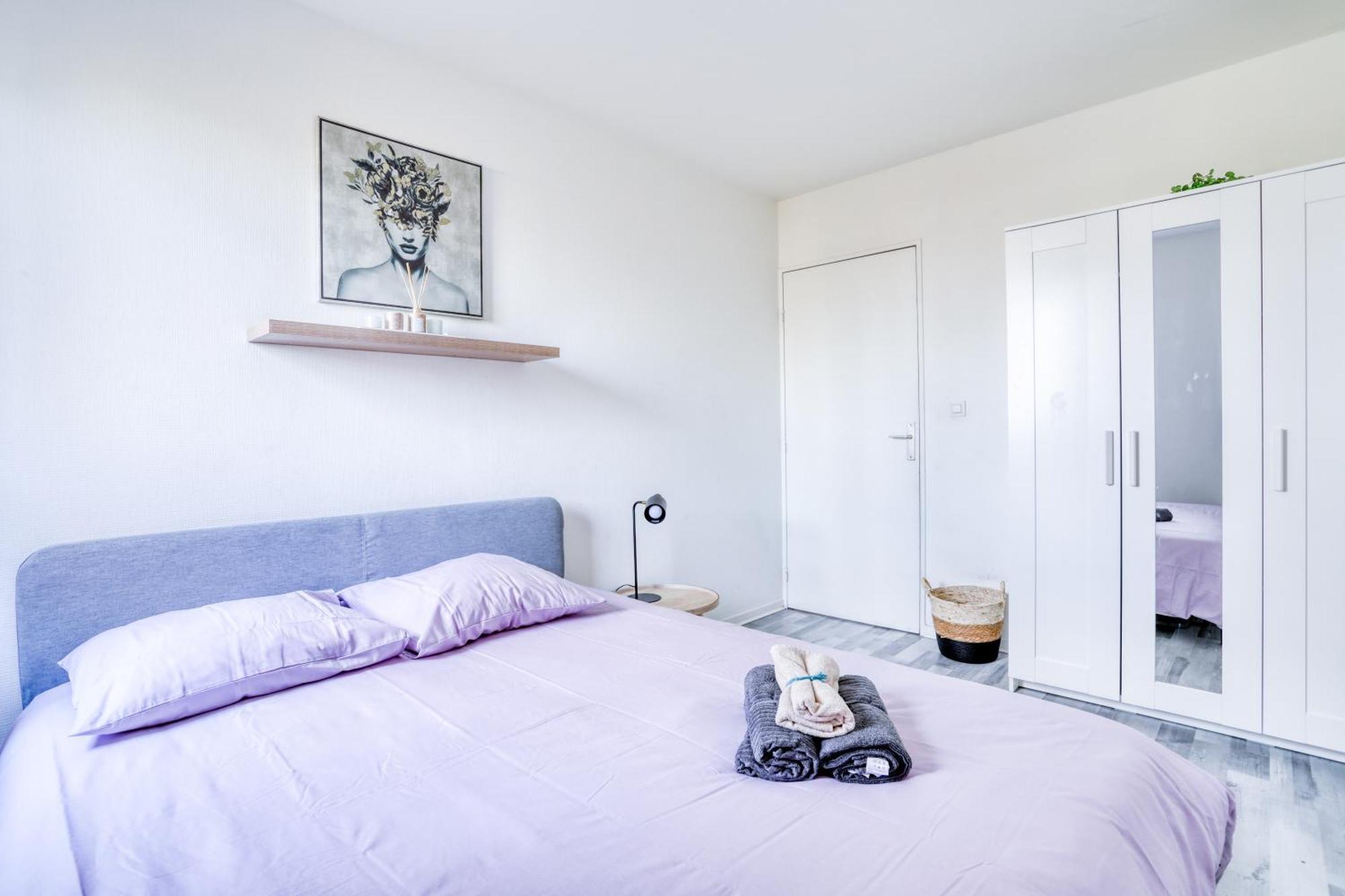 Le Warm Cocon - Spacieux T3 - 5 Personnes - Wifi Et Parking Rosny-sous-Bois Esterno foto