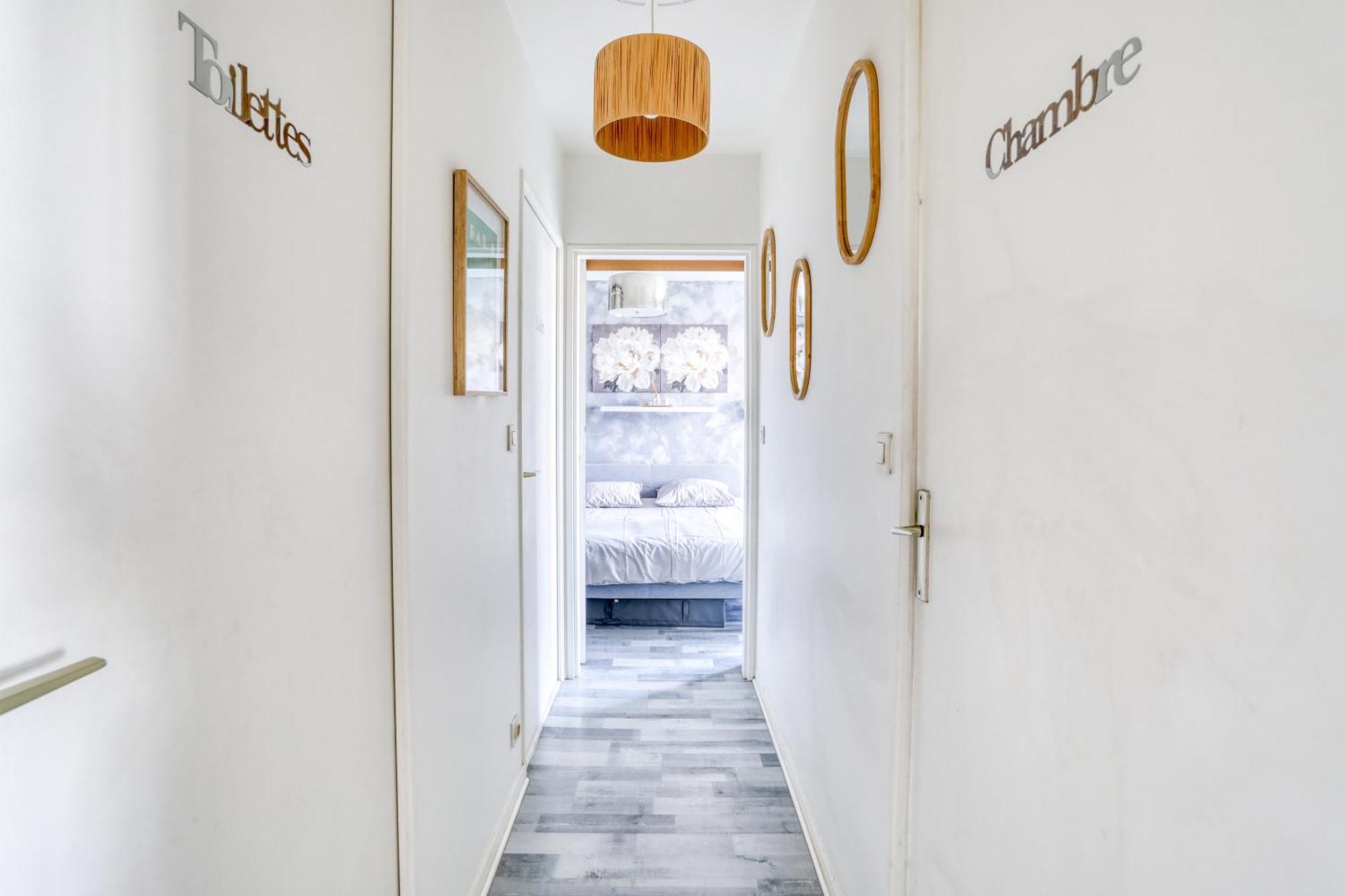 Le Warm Cocon - Spacieux T3 - 5 Personnes - Wifi Et Parking Rosny-sous-Bois Esterno foto