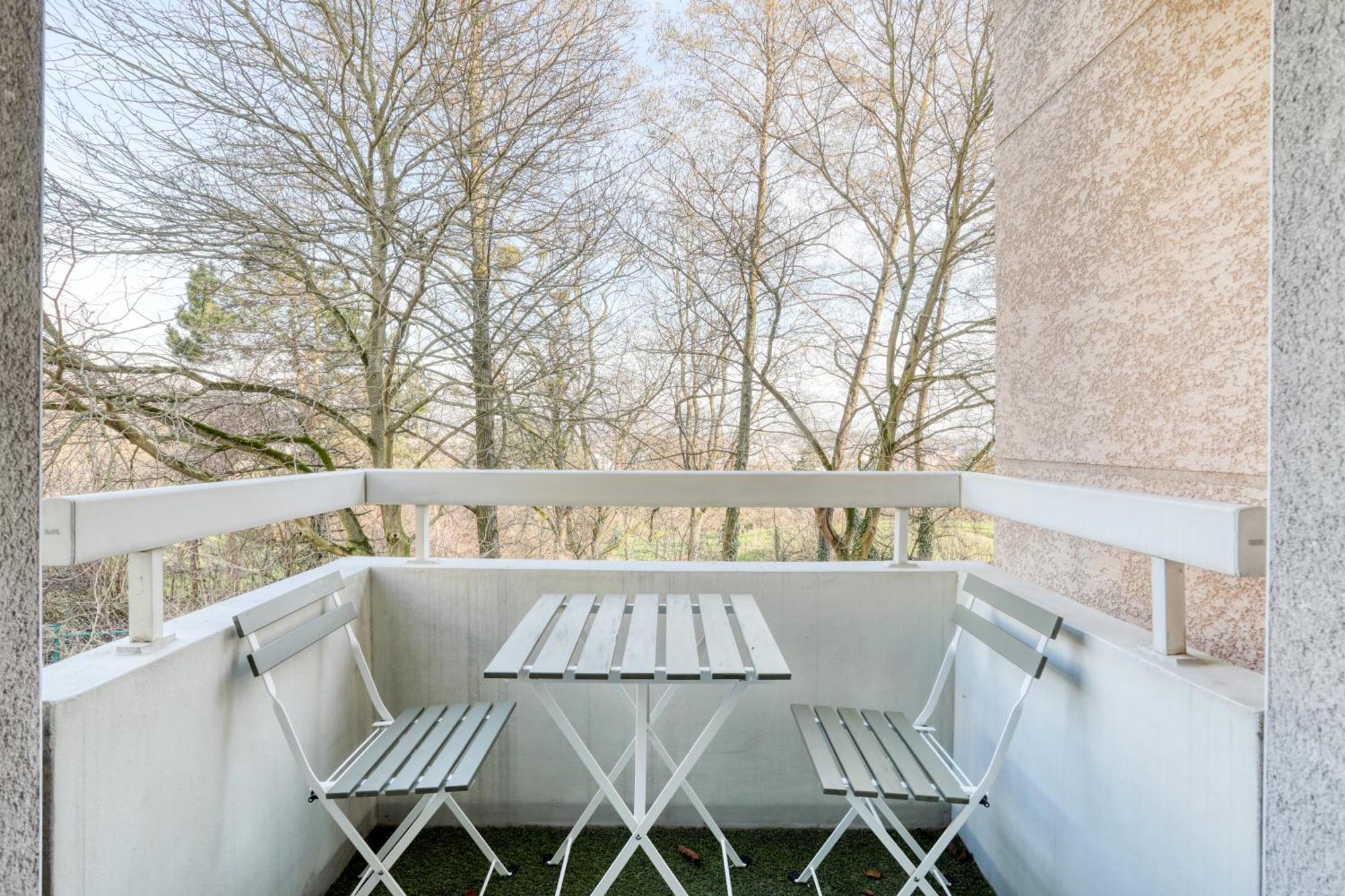 Le Warm Cocon - Spacieux T3 - 5 Personnes - Wifi Et Parking Rosny-sous-Bois Esterno foto